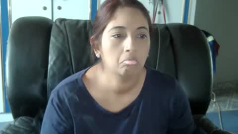 Snapshot of indianplaygal69 chatting on January 14, 8:09 am Indianpalgal69 online show from January 14, 8:09 am