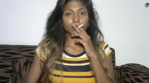 Snapshot of indianqtpie6 chatting on December 10, 6:38 pm indianqtpie6 online show from December 10, 6:38 pm
