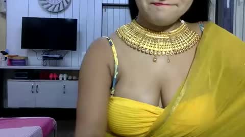 Radha online show from November 6, 6:44 pm