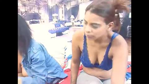 indiansexyass4u2luv online show from February 15, 7:51 am