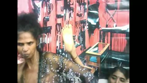 indiansexyslender4u2luv online show from March 10, 1:10 pm