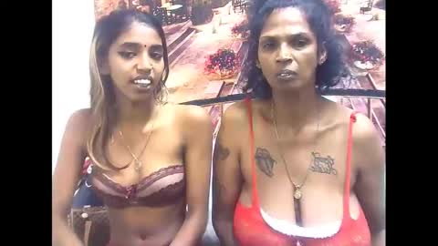 indiansexyslender4u2luv online show from March 4, 6:15 am