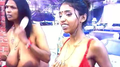 indiansexyslender4u2luv online show from November 23, 5:49 am