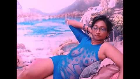Snapshot of indianspicy69 chatting on February 13, 9:09 am Shreya online show from February 13, 9:09 am