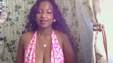 Snapshot of indiantina01 chatting on January 28, 7:00 am tina online show from January 28, 7:00 am