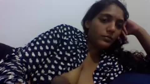Snapshot of indianvixxenx chatting on January 2, 1:06 am sam online show from January 2, 1:06 am