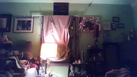 Snapshot of indigo_scorpio chatting on February 12, 12:58 am indigo_scorpio online show from February 12, 12:58 am
