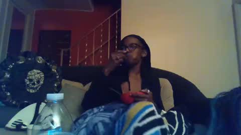 Snapshot of indigo_scorpio chatting on March 11, 7:57 am indigo_scorpio online show from March 11, 7:57 am