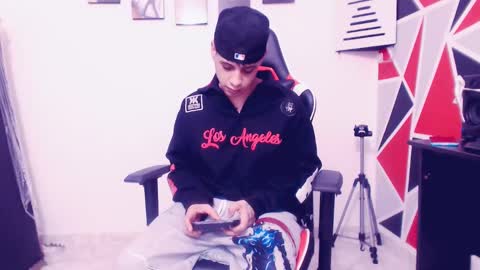 Snapshot of indomitablebeast chatting on September 23, 4:50 am matias online show from September 23, 4:50 am