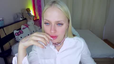 Snapshot of indykally chatting on September 11, 3:46 pm Indy Kally online show from September 11, 3:46 pm