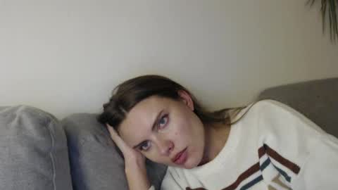 Sweet girl online show from December 1, 9:50 pm