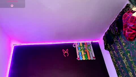 Ingrid Zese online show from April 5, 7:00 pm