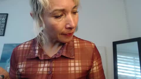            online show from February 21, 3:10 pm