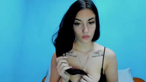 Ingrid online show from February 8, 8:42 pm