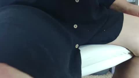 Hanging Out online show from October 11, 2:43 pm