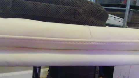 Hanging Out online show from October 7, 12:01 pm