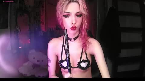 Snapshot of ink_pleasure chatting on September 19, 11:30 pm Pleasure With Rita online show from September 19, 11:30 pm
