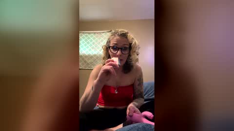 inkedvixon online show from February 28, 7:51 pm