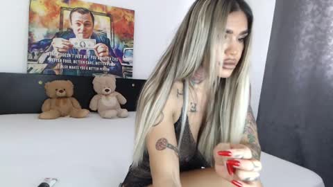 Snapshot of inna_sense chatting on February 9, 7:59 am inna_sense online show from February 9, 7:59 am