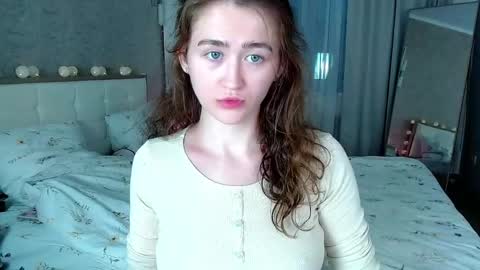 Lina online show from May 27, 4:15 pm