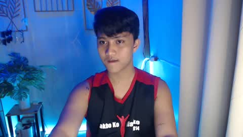 Neil online show from December 16, 10:29 am