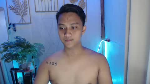 Neil online show from January 10, 10:28 am