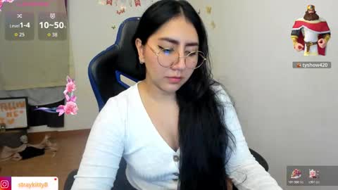 Luna        online show from January 8, 11:32 pm