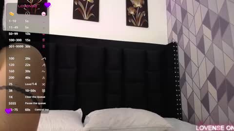 Snapshot of innocentlady_ chatting on March 11, 12:17 pm SELENA online show from March 11, 12:17 pm