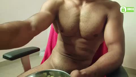 Snapshot of insanestud_miles chatting on February 26, 5:42 pm Miles online show from February 26, 5:42 pm