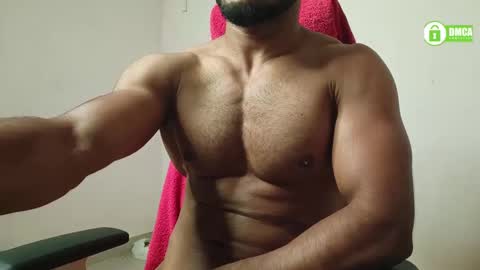 Snapshot of insanestud_miles chatting on March 3, 6:03 pm Miles online show from March 3, 6:03 pm