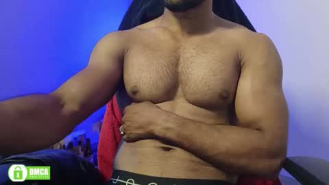 Miles online show from October 31, 4:24 am