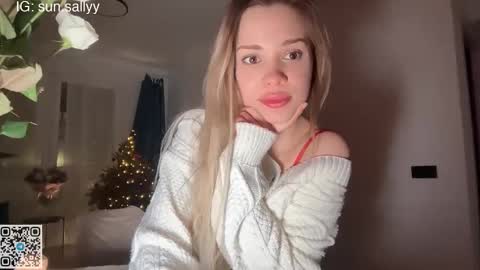 Sully and Kate online show from January 11, 8:37 pm