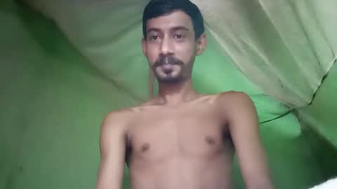 interne8famous online show from October 4, 11:35 pm