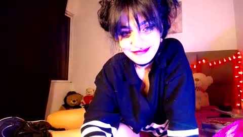 Snapshot of intheheaven91 chatting on January 13, 1:23 am Little Gretchen online show from January 13, 1:23 am