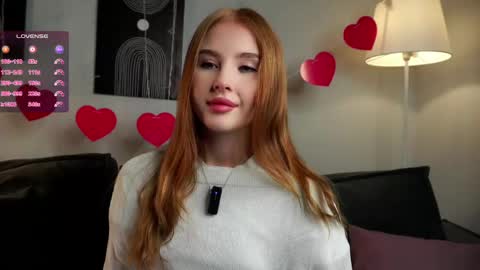 Snapshot of inthelabyrinthsofmysoul chatting on February 16, 2:10 pm Ellie online show from February 16, 2:10 pm