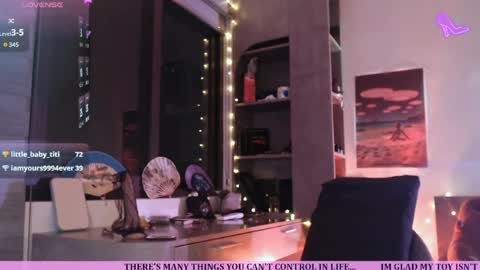 Cassie online show from April 29, 1:05 pm