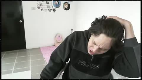 iram77x online show from March 18, 7:09 pm