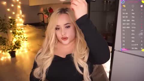 Irena Barr online show from December 3, 6:30 pm