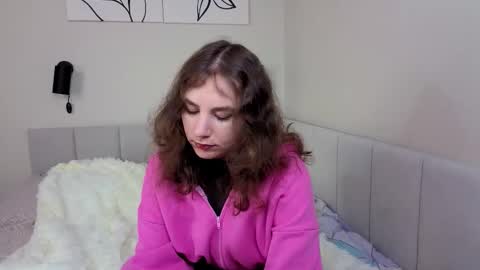 Maxin online show from November 7, 9:23 am