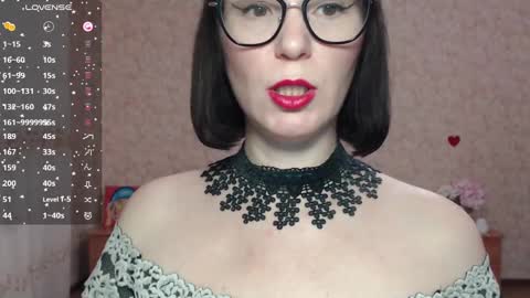 IrenLarasani online show from February 19, 6:55 am