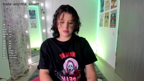 Snapshot of irinasilver chatting on March 6, 11:09 pm Irina Silver cami online show from March 6, 11:09 pm