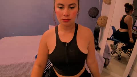 Snapshot of irinastephann chatting on February 17, 3:36 am irina online show from February 17, 3:36 am