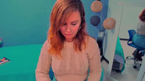 Snapshot of irinastephann chatting on March 7, 4:34 am irina online show from March 7, 4:34 am