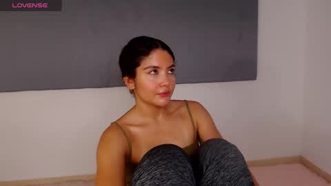 Instagram iris caprice online show from February 6, 1:49 am