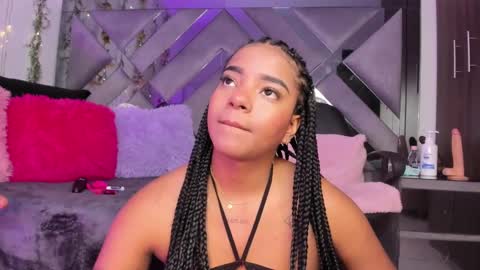 Snapshot of iris_hott1 chatting on December 22, 2:38 pm iris online show from December 22, 2:38 pm