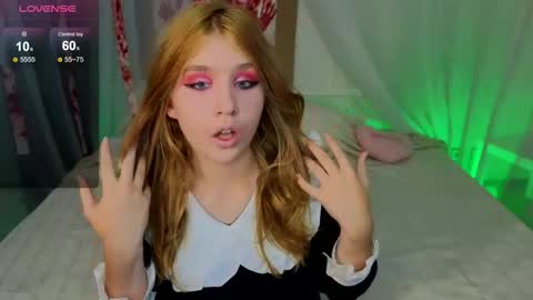 Iris  online show from October 18, 10:30 am