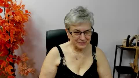 I R I S online show from October 16, 7:19 am