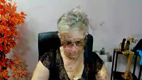 I R I S online show from October 6, 6:31 am