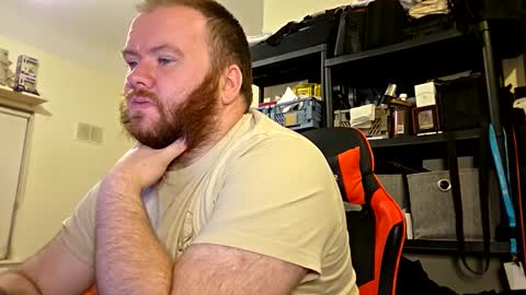 twitter theirishman205 online show from October 20, 6:24 pm