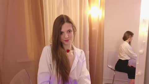 Im your queen Iriss online show from January 30, 1:00 am